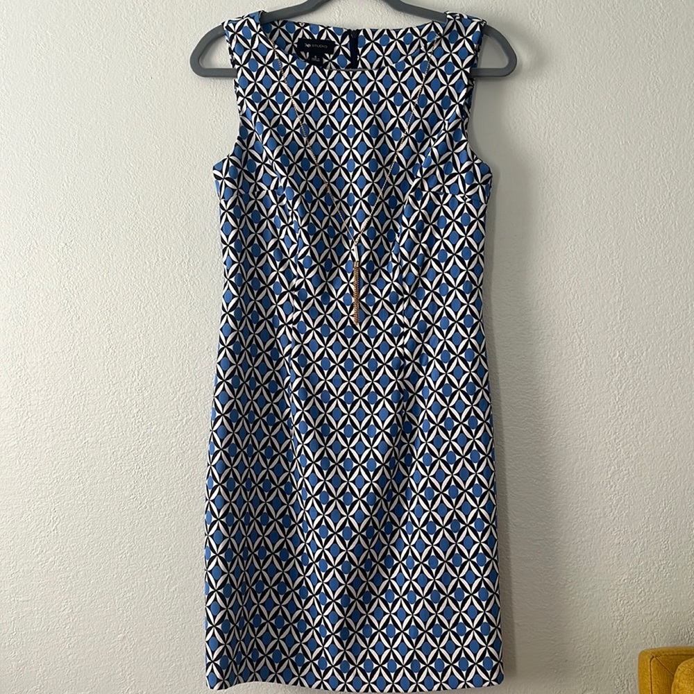 AB Studio Geometric Pattern Dress with Statement Jewlery